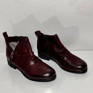 Miz Mooz Slinky Leather Side Zip Ankle Boots